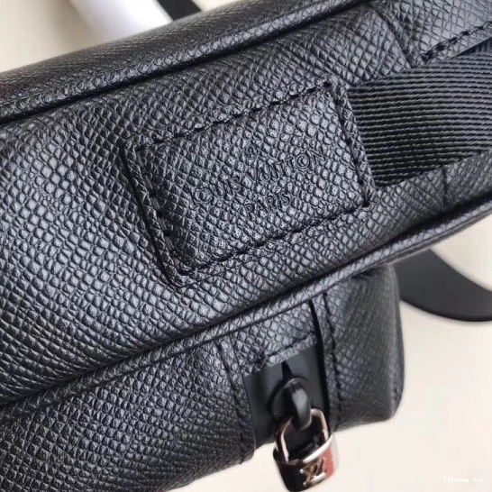 Cheap Louis Vuitton Messenger 0804